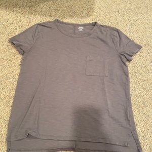 Grey pocket Old Navy shirt